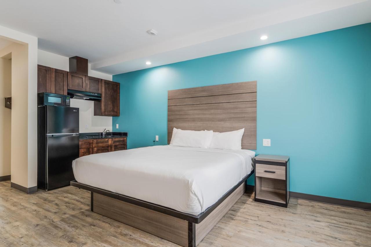 Red Lion Inn & Suites Katy Extérieur photo